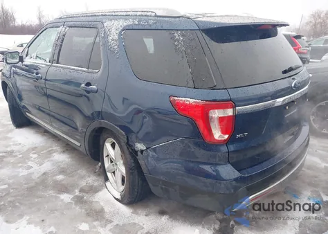 2017 Ford Explorer Xlt z USA, uszkodzony, nr VIN 1FM5K8D82HGD37704